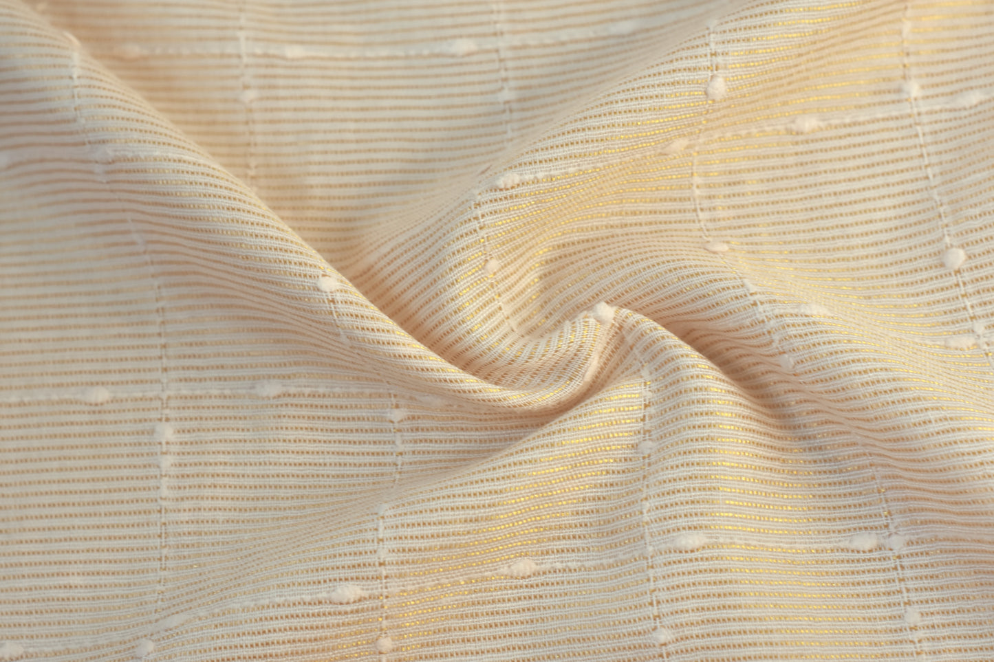 MASURI LAWN HIJAB- DAIRY CREAM