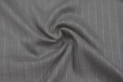 STRIPED SLUB LAWN SHAWL- BRIGHT GRAY